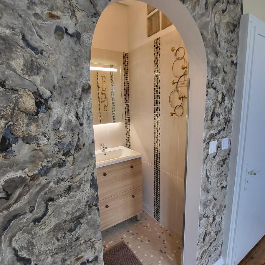 La Demeure D'Othe Bed & Breakfast Sormery ภายนอก รูปภาพ