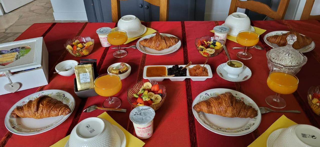 La Demeure D'Othe Bed & Breakfast Sormery ภายนอก รูปภาพ