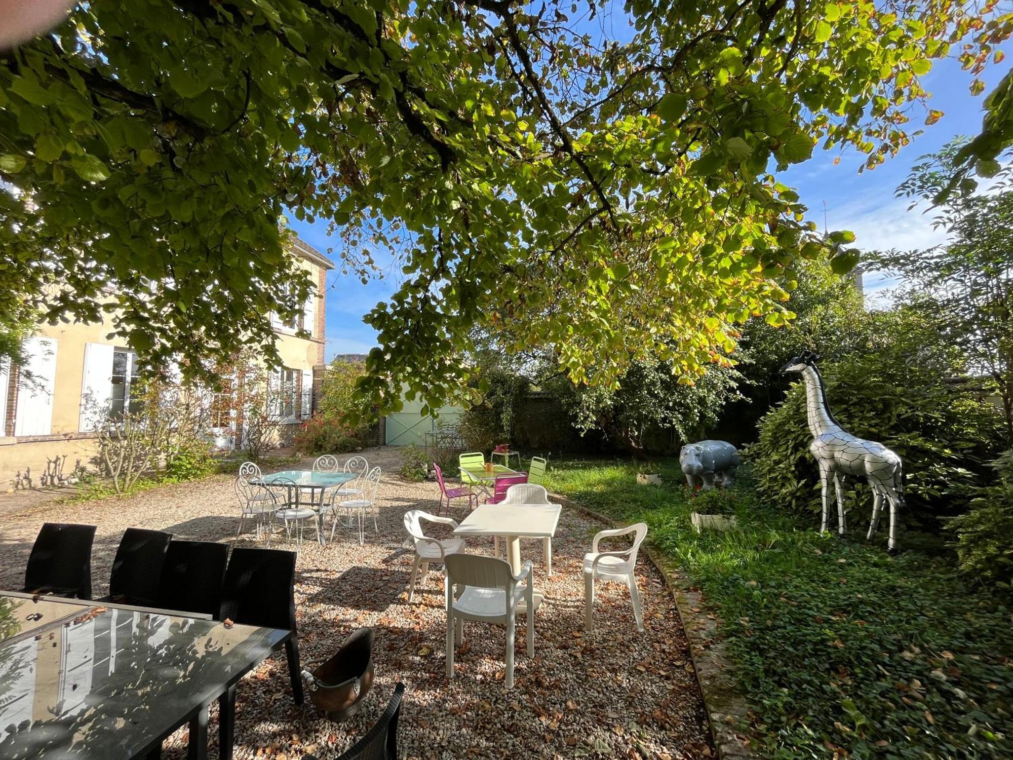 La Demeure D'Othe Bed & Breakfast Sormery ภายนอก รูปภาพ