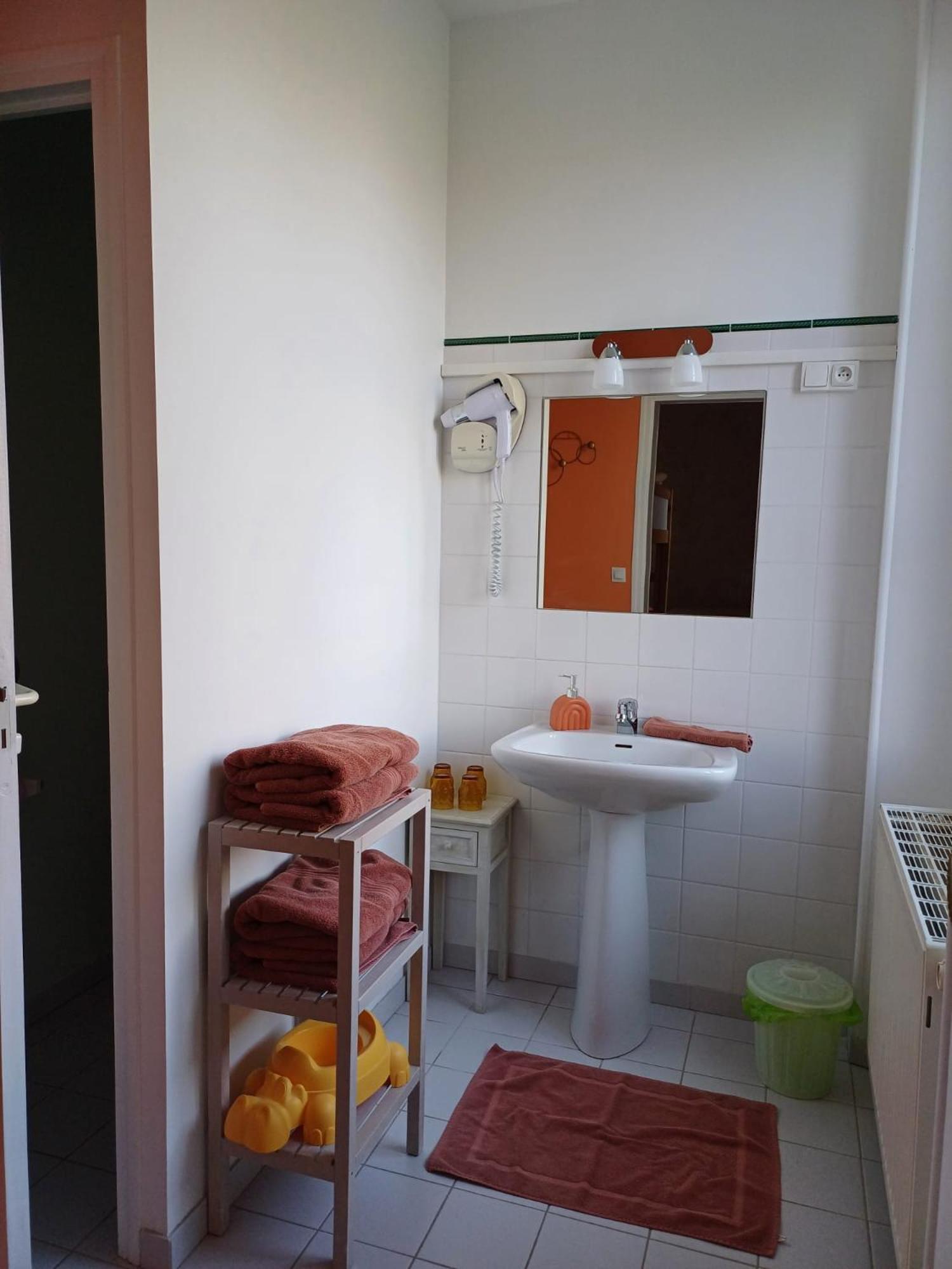 La Demeure D'Othe Bed & Breakfast Sormery ภายนอก รูปภาพ