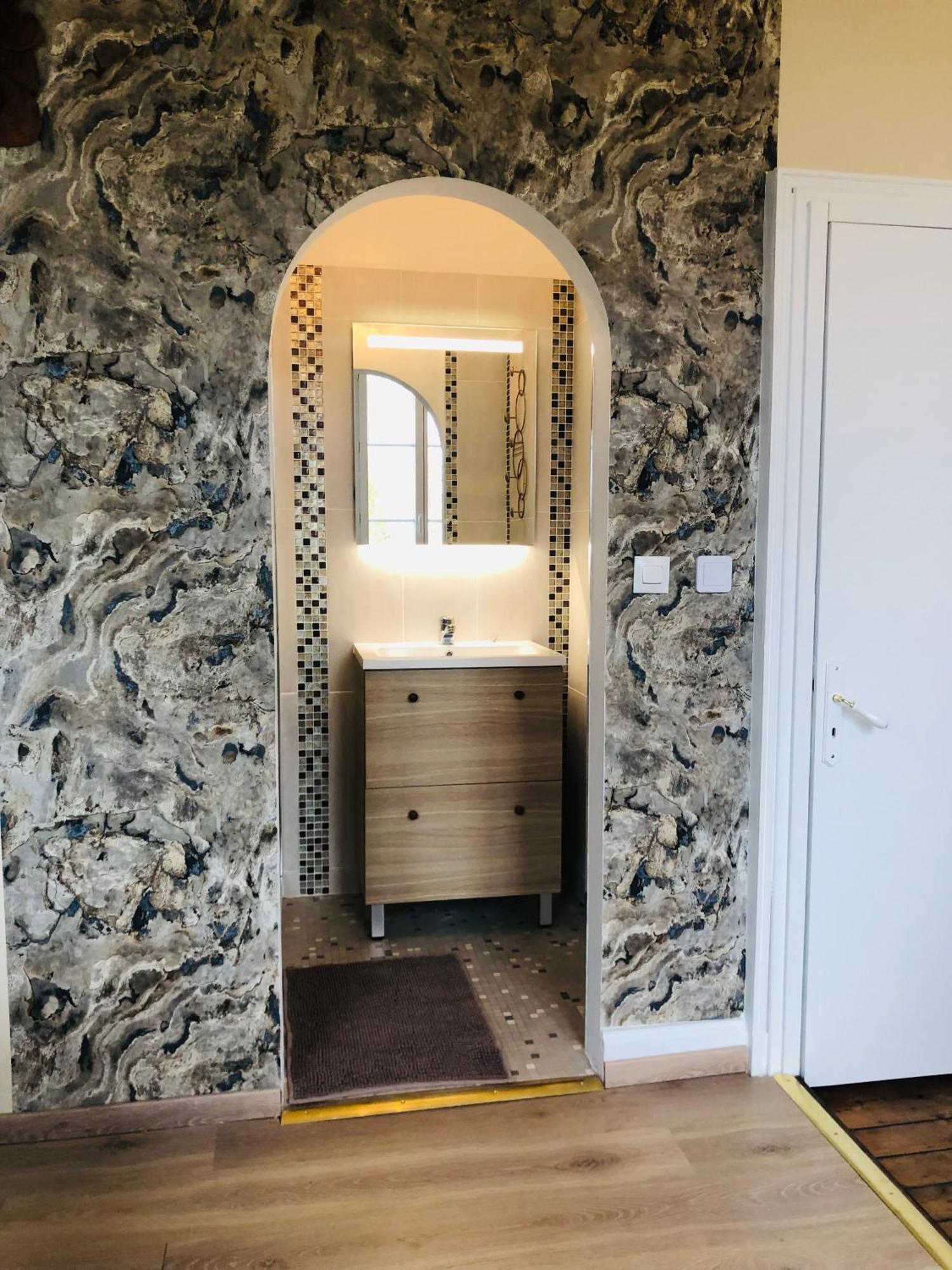 La Demeure D'Othe Bed & Breakfast Sormery ภายนอก รูปภาพ
